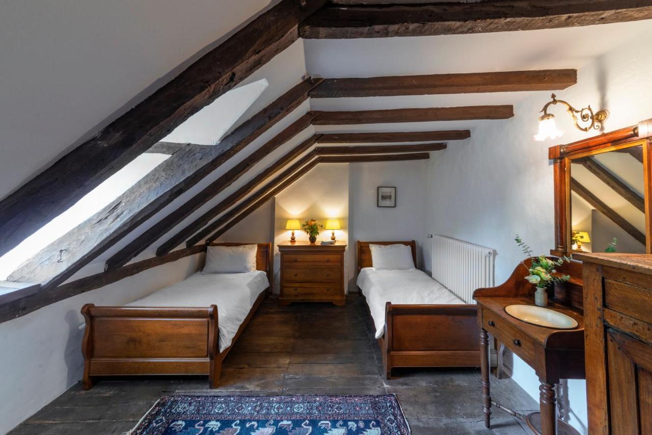 Chateau Garinie 15Th Century Medieval Castle In The South Of France Lugan  エクステリア 写真